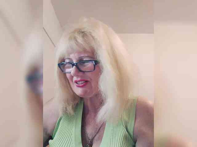 BoloshkaBlonda webcam