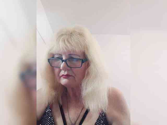 BoloshkaBlonda webcam