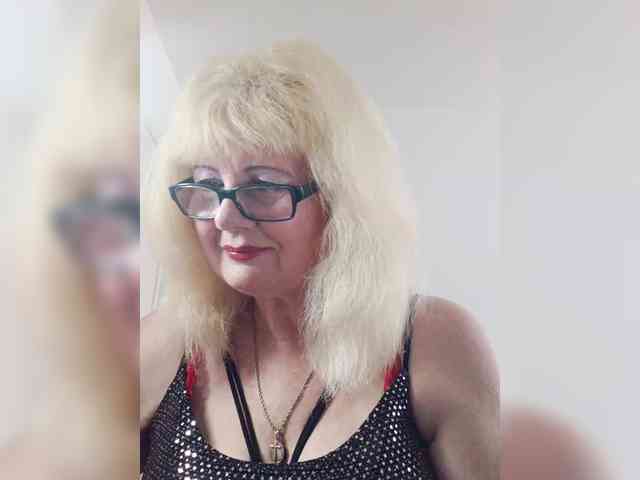 BoloshkaBlonda webcam