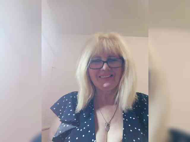 BoloshkaBlonda webcam