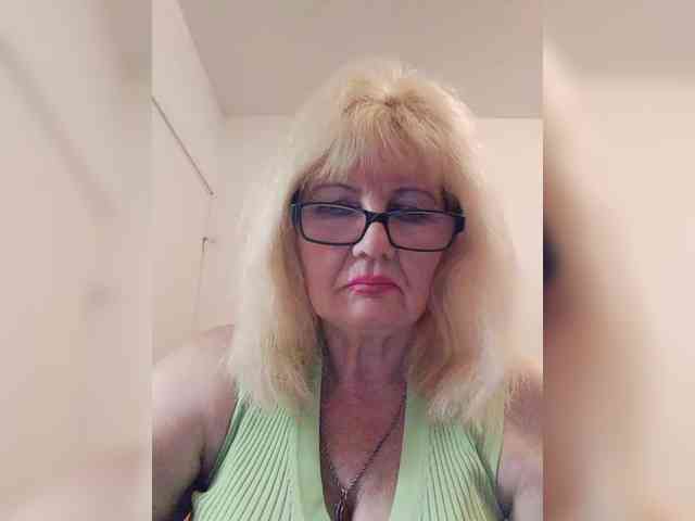 BoloshkaBlonda webcam