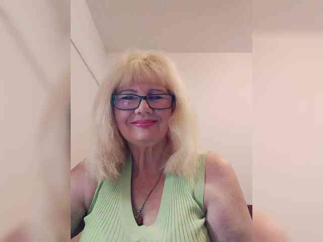 BoloshkaBlonda webcam