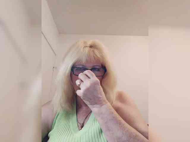 BoloshkaBlonda webcam