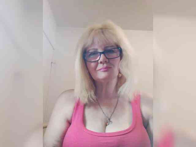 BoloshkaBlonda webcam