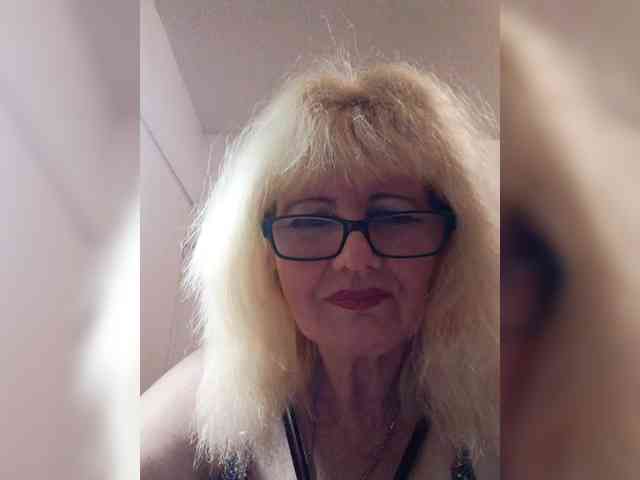 BoloshkaBlonda webcam