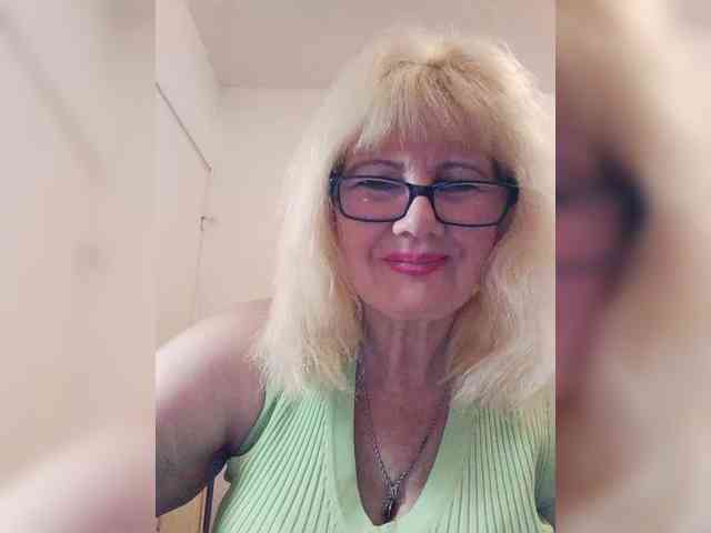 BoloshkaBlonda webcam