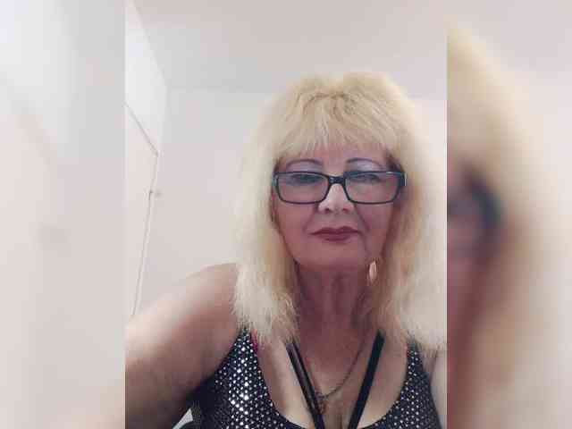 BoloshkaBlonda webcam