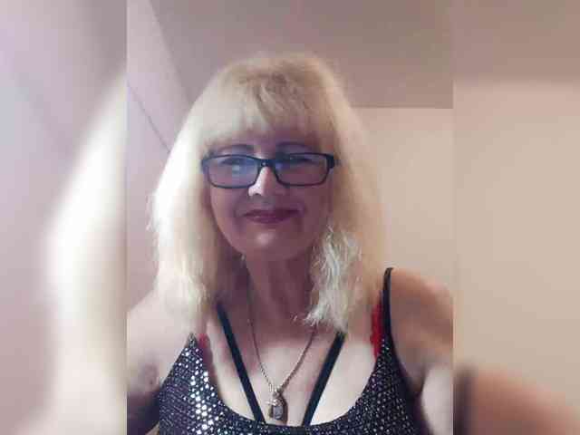 BoloshkaBlonda webcam