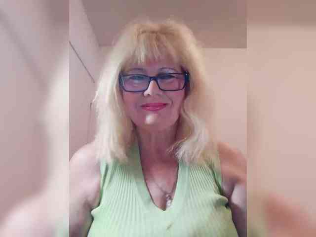 BoloshkaBlonda webcam