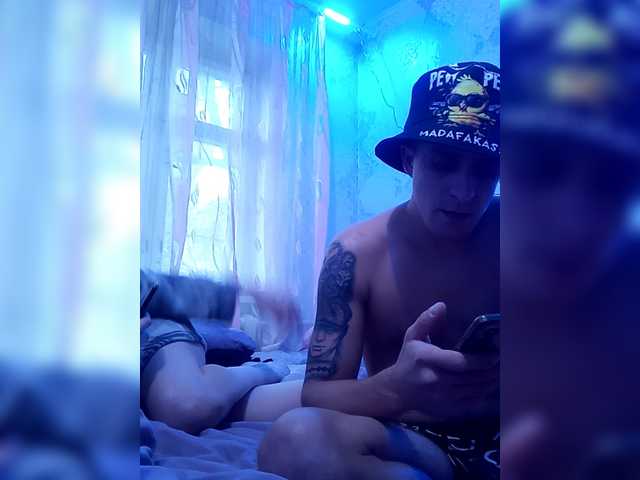 Entra en el chat con el modelo xhot-tandem-a-lx xhot-tandem-a-lx