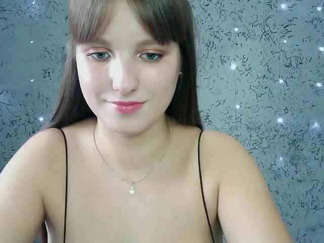 Leona-love webcam