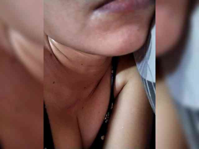 Pretty30 webcam