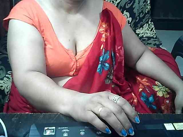 Indianbhabhimilf40 webcam