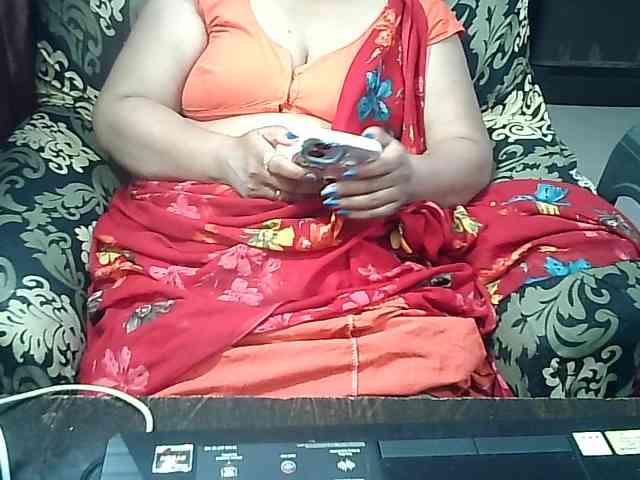 Indianbhabhimilf40 webcam