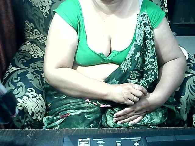 Indianbhabhimilf40 webcam