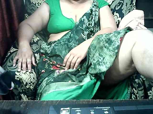 Indianbhabhimilf40 webcam
