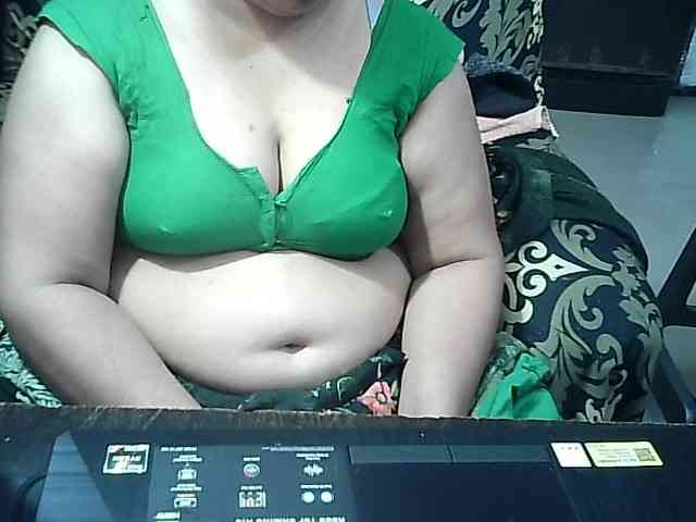 Indianbhabhimilf40 webcam