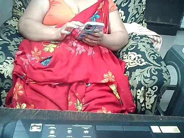 Indianbhabhimilf40 webcam