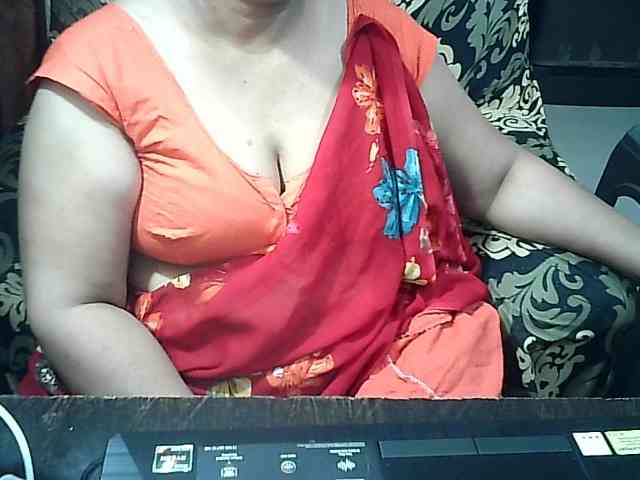 Indianbhabhimilf40 webcam