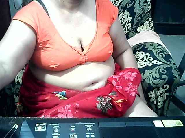 Indianbhabhimilf40 webcam