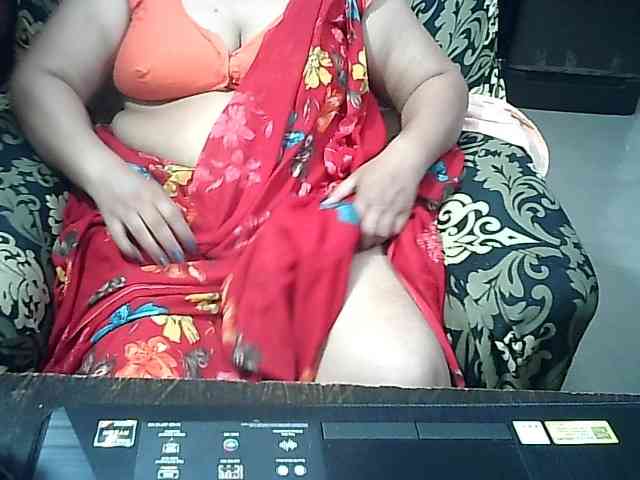 Indianbhabhimilf40 webcam
