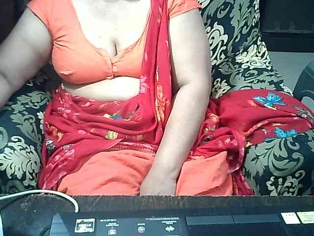 Indianbhabhimilf40 webcam
