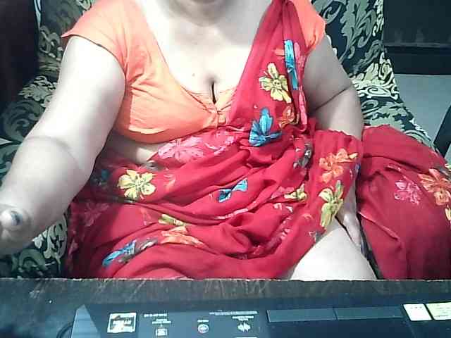Indianbhabhimilf40 webcam