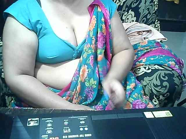 Indianbhabhimilf40 webcam