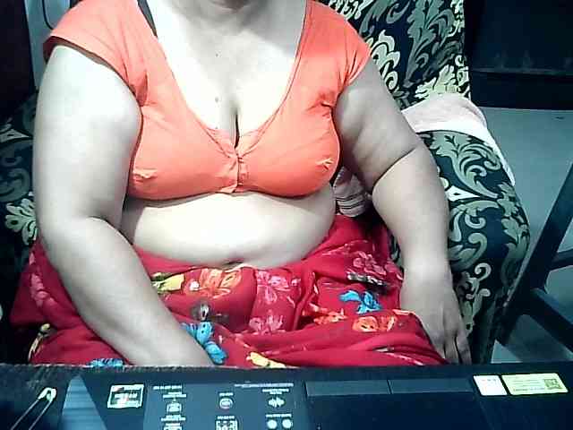 Indianbhabhimilf40 webcam