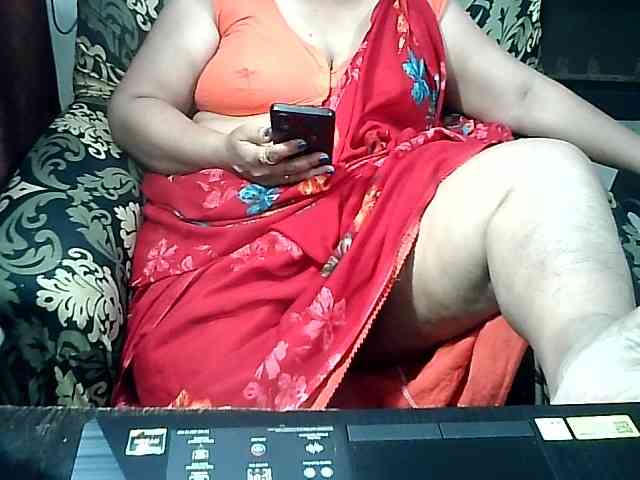 Indianbhabhimilf40 webcam