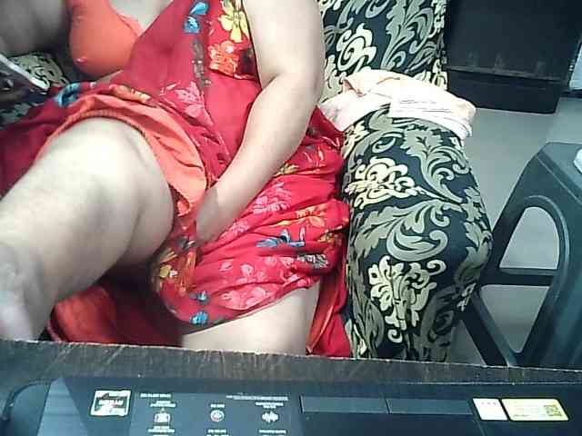 Indianbhabhimilf40 webcam