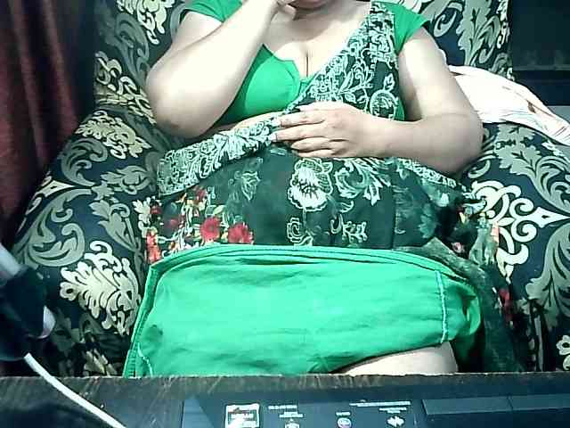 Indianbhabhimilf40 webcam