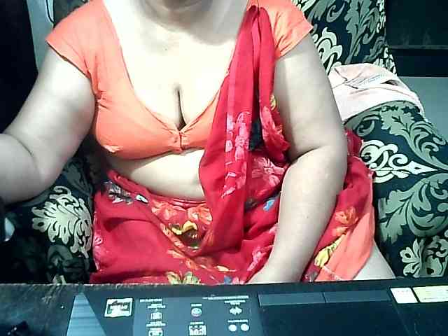 Indianbhabhimilf40 webcam