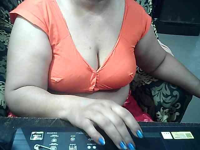 Indianbhabhimilf40 webcam