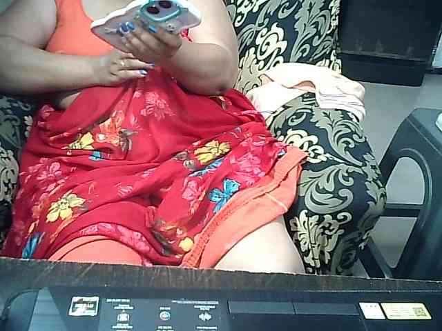 Indianbhabhimilf40 webcam