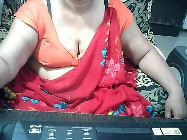 Indianbhabhimilf40 webcam