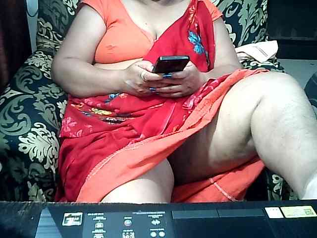 Indianbhabhimilf40 webcam