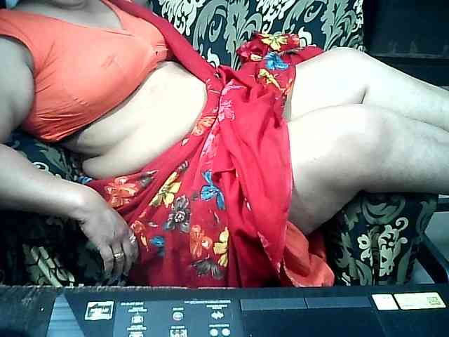Indianbhabhimilf40 webcam