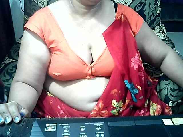 Indianbhabhimilf40 webcam