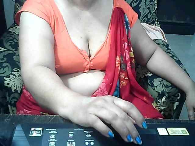 Indianbhabhimilf40 webcam