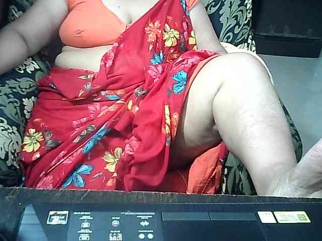Indianbhabhimilf40 webcam