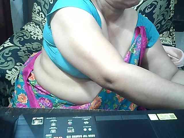Indianbhabhimilf40 webcam