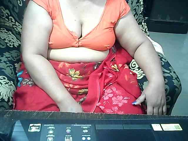 Indianbhabhimilf40 webcam