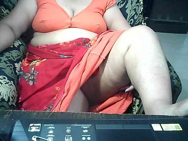 Indianbhabhimilf40 webcam