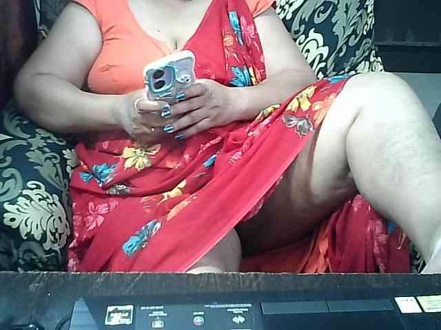 Indianbhabhimilf40 webcam