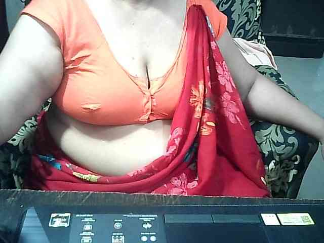 Indianbhabhimilf40 webcam
