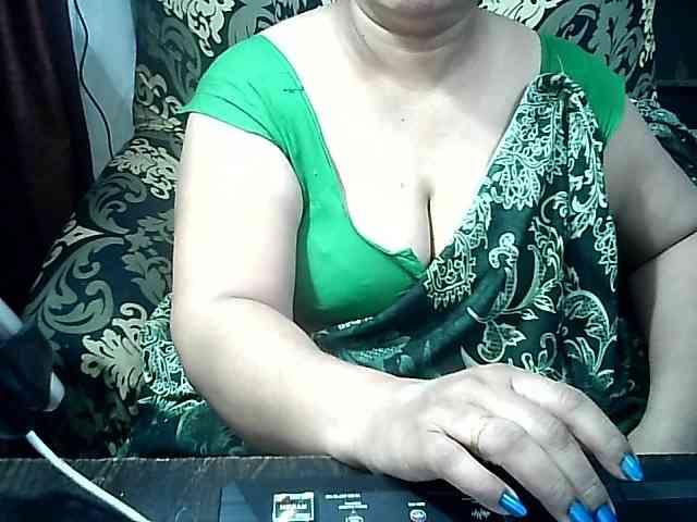 Indianbhabhimilf40 webcam