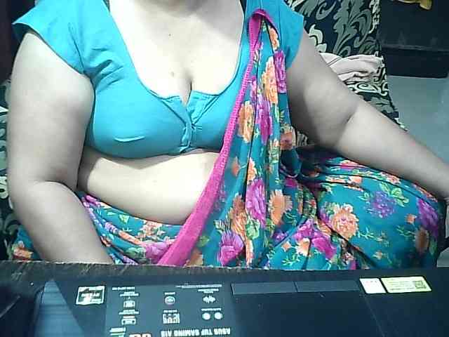 Indianbhabhimilf40 webcam