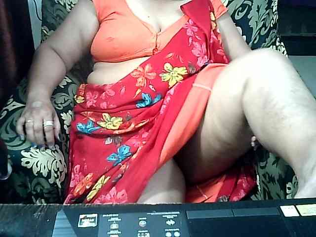 Indianbhabhimilf40 webcam