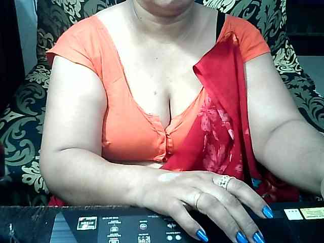 Indianbhabhimilf40 webcam